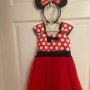 IBTOM CASTLE girls’ polka dots princess tutu dress up and ears headband.